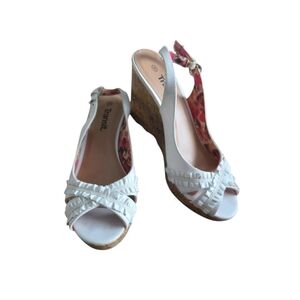 TRANSIT White Ruffle Wedge Sandals – Cork Sole –  Vintage Vibe/ Pin Up- Size 39